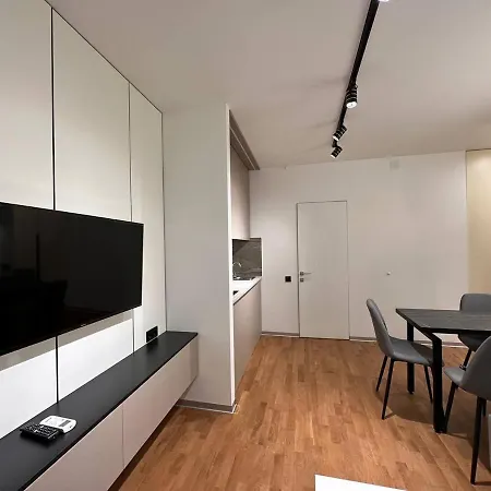 Appartement інстаграмна стильні на вулиці під голоском 15б *